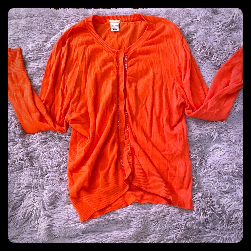 Old navy cardigan